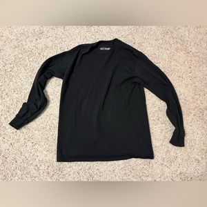 Vintage Black Skater Style Men’s Size M Long Sleeve Instruments Tee!